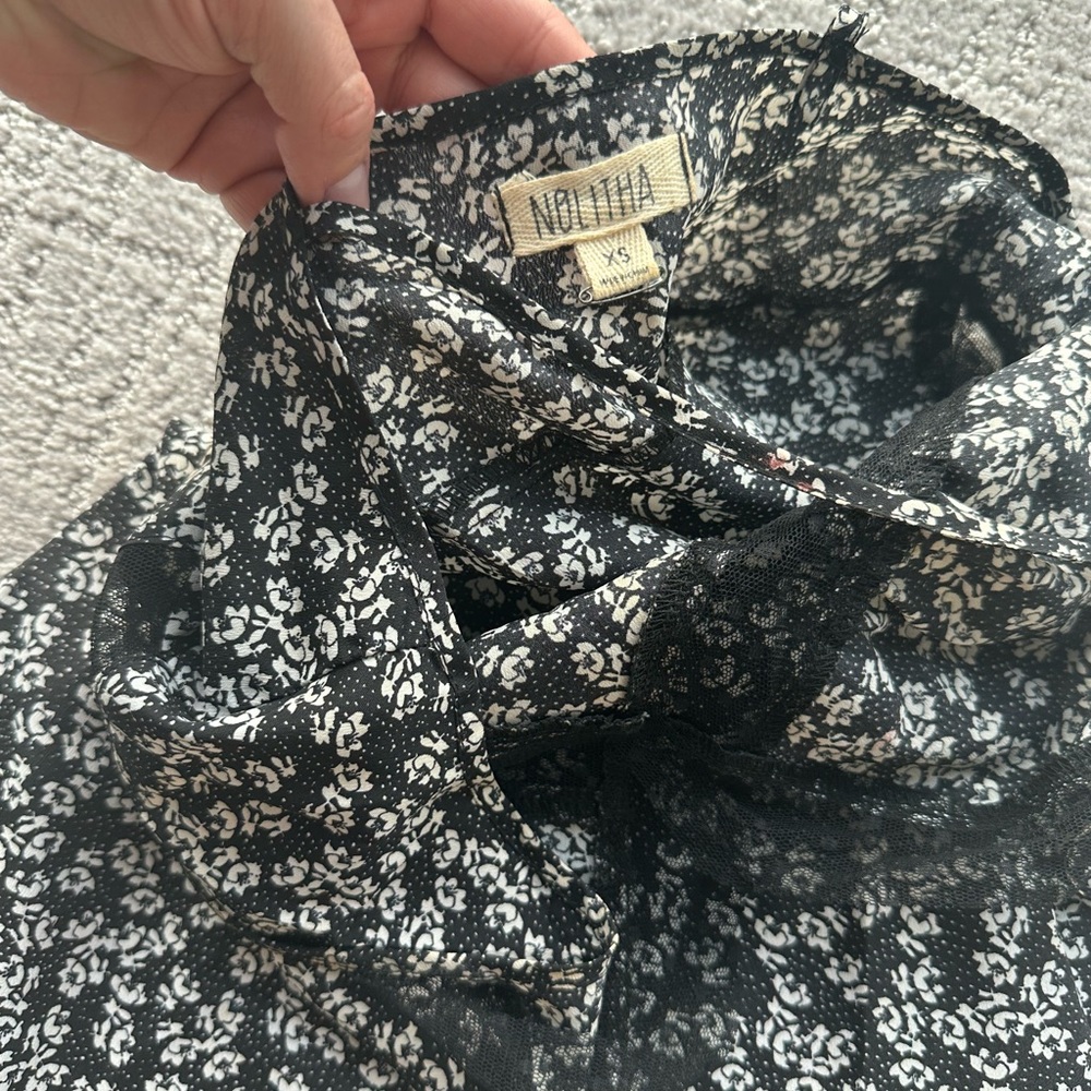 Floral Black and White Women's Dress - Picture 4 of 4